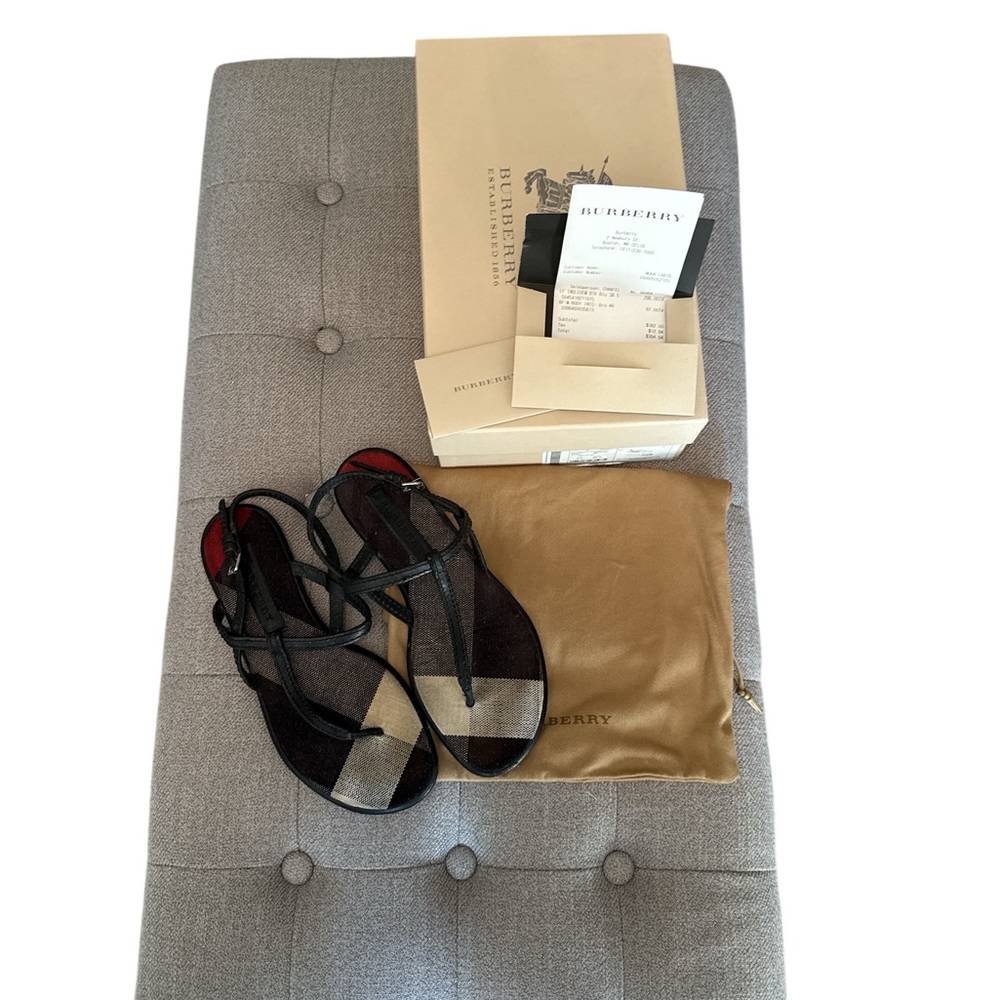 Burberry Navy and Cream Strappy Sandals